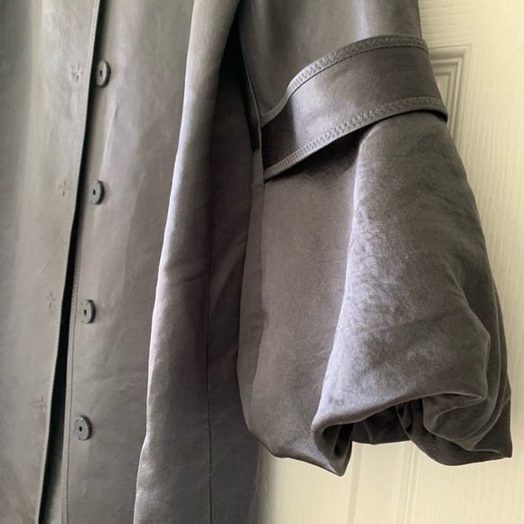 Elie Tahari grey silk coat in perfect condition - Picture 5 of 5